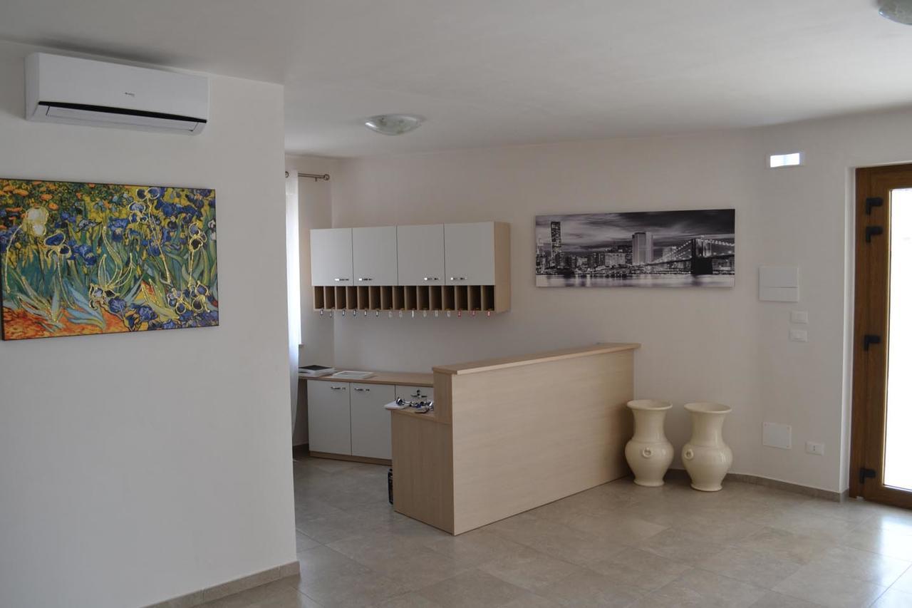 B&B Marilena Coppularossa Каровиньо Экстерьер фото